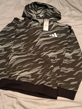 adidas Black & Gray Camouflage-Print Pullover Hoodie